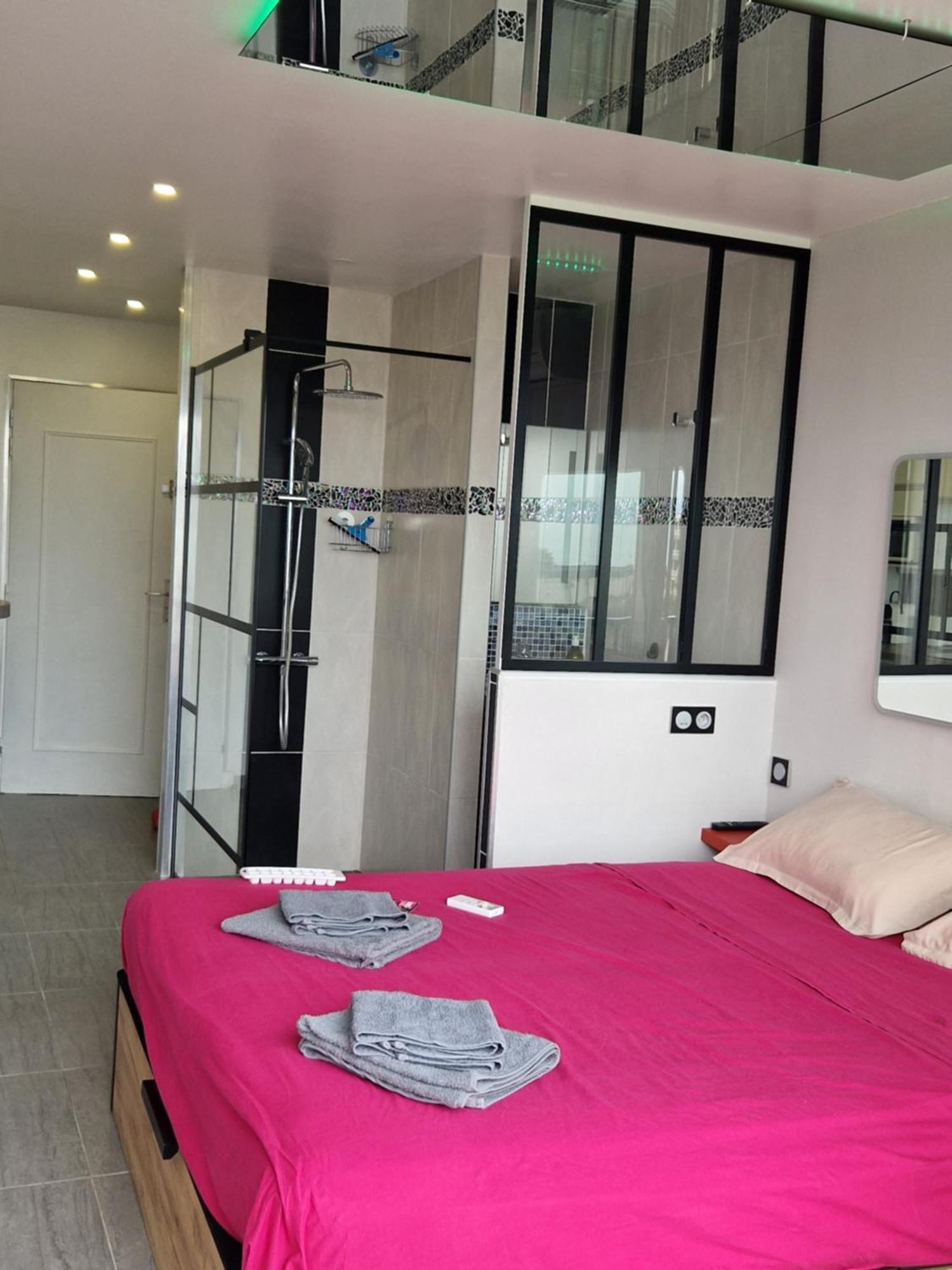 Apartment Village Naturiste Sensuel